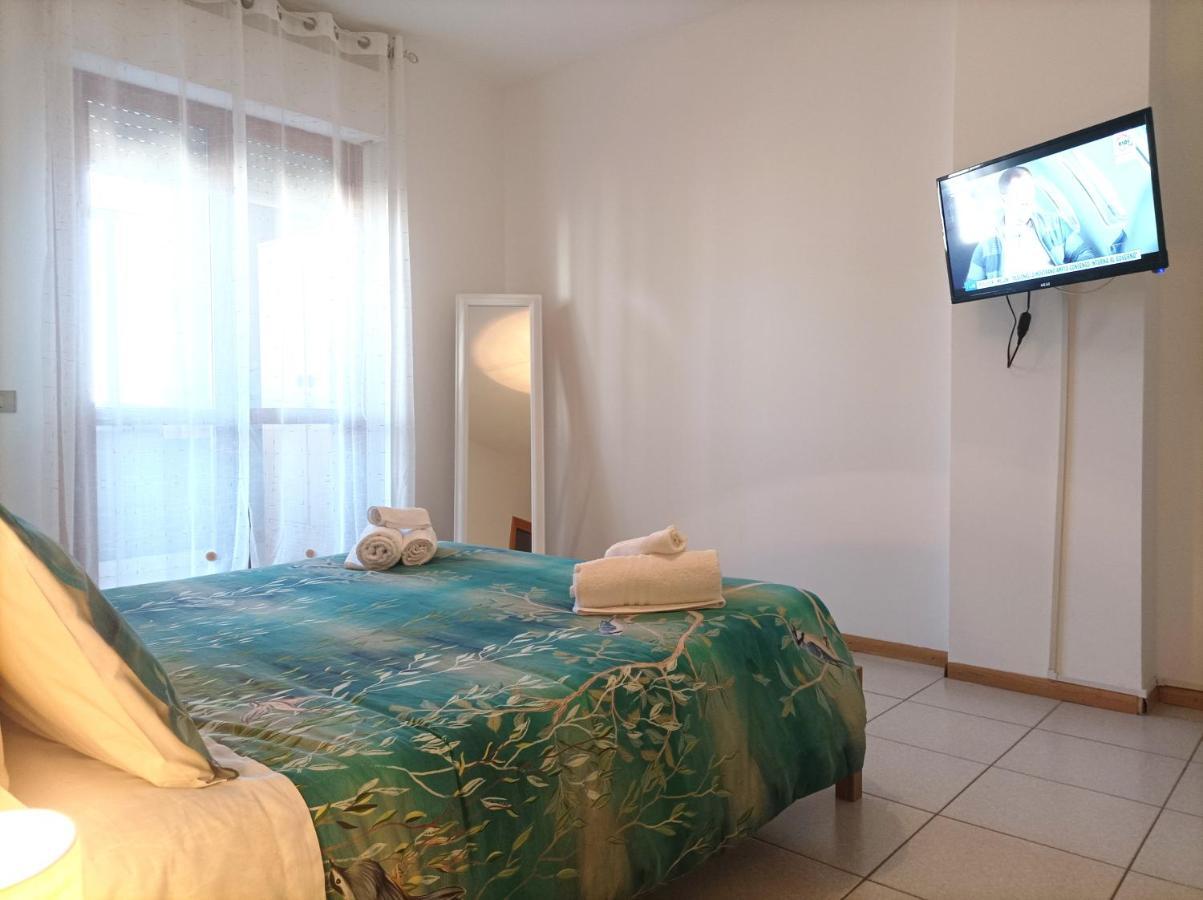 Gentarrubia - a casa nel cuore della città Oristano Exterior foto